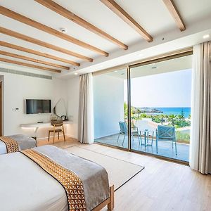 Twin Room Terrace